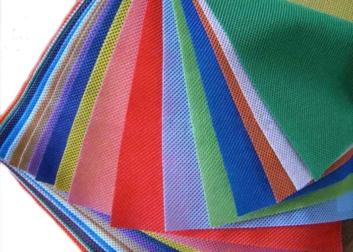 پارچه اسپان باند تبریز انتخابی مناسب برای تولیدات صنعتی